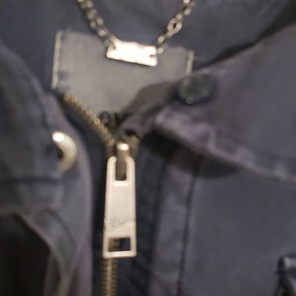 Levis jacket navy women's size large - Picture 4 of 8